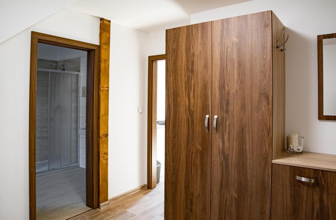 Apartmany Kurojedy Bor ภายนอก รูปภาพ